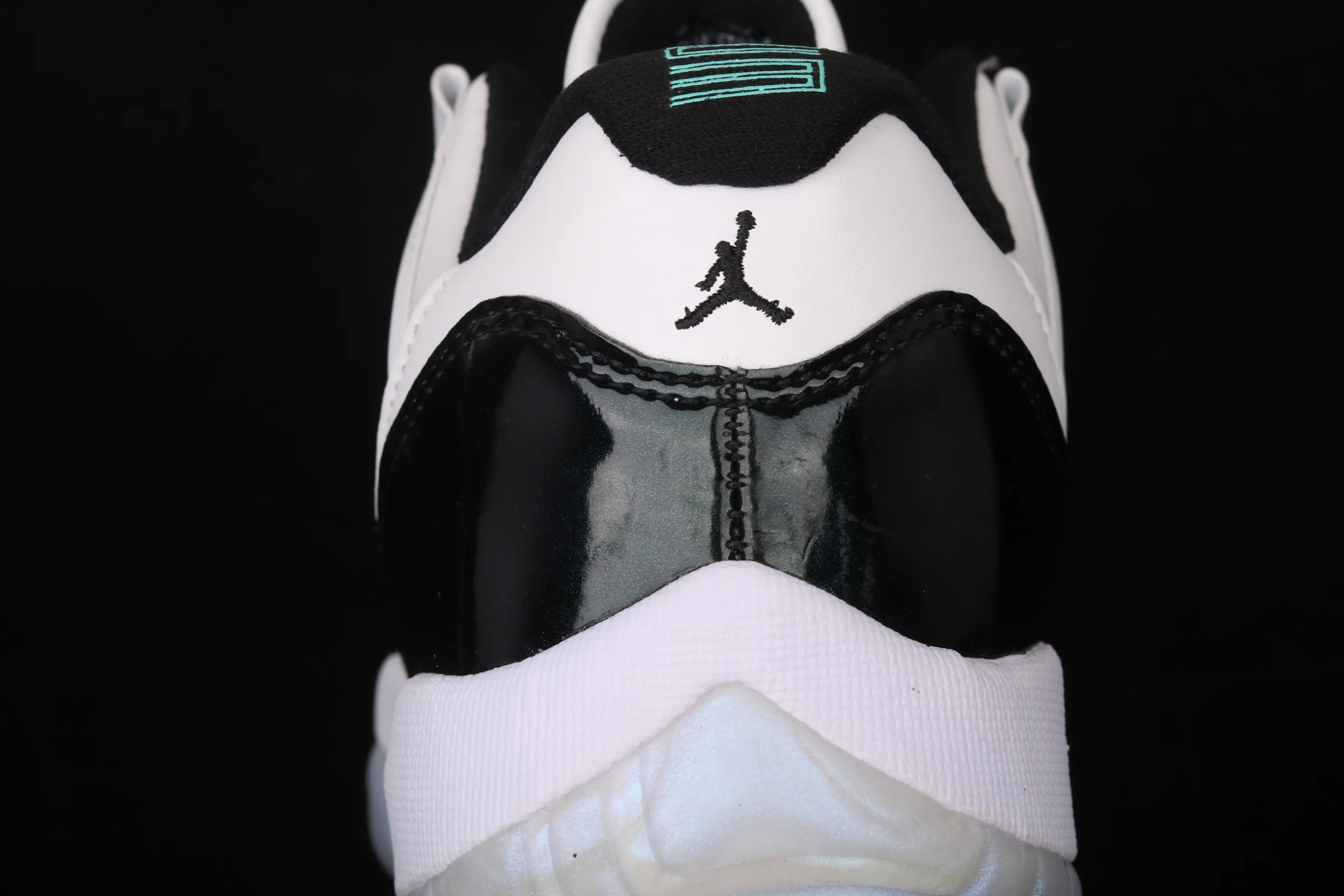 All Categories Air Jordan Jordan Series Basketball Shoes Air Jordan 11